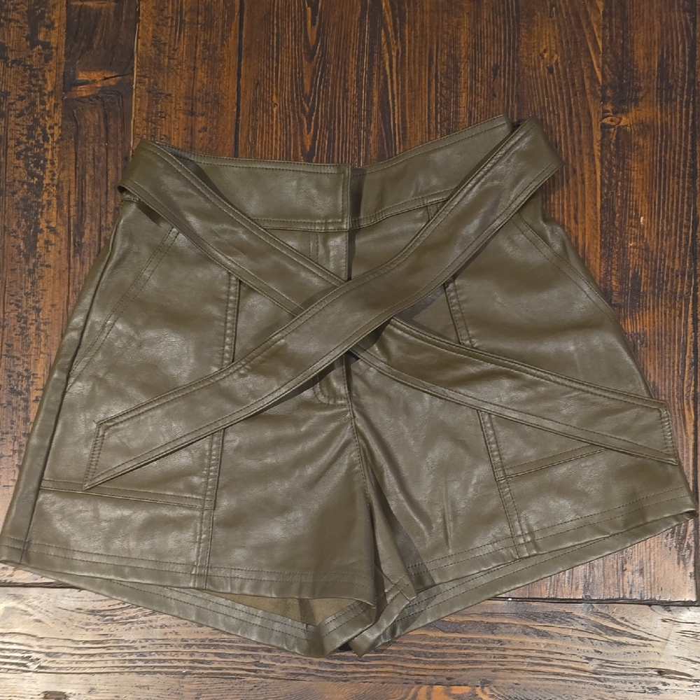 Mustard Seed Leather Brown Women's Shorts Size S